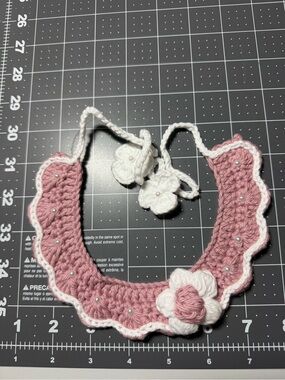 Handmade Pink & White Crochet small pet collar  with Flower